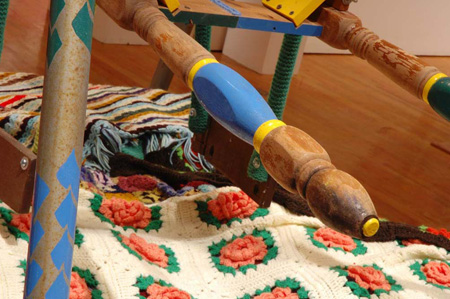 k_swing_set_atop_detail_1